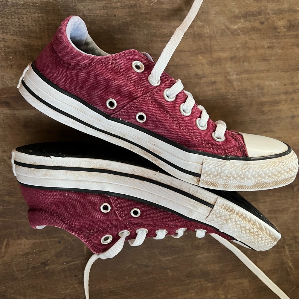 Converse Chuck Taylor All Star Low Tops, Burgundy, Women’s Size 7 - Picture 7 of 8